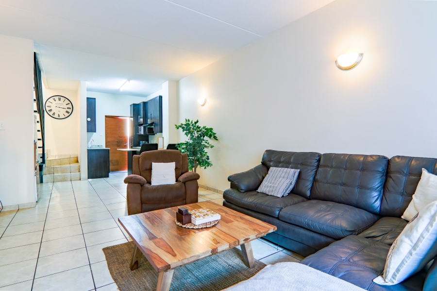 2 Bedroom Property for Sale in Pretorius Park Gauteng