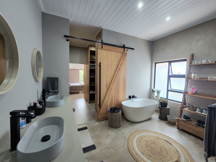 4 Bedroom Property for Sale in Sable Hills Gauteng