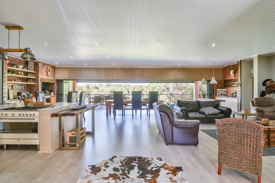 4 Bedroom Property for Sale in Sable Hills Gauteng