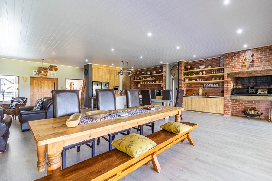 4 Bedroom Property for Sale in Sable Hills Gauteng
