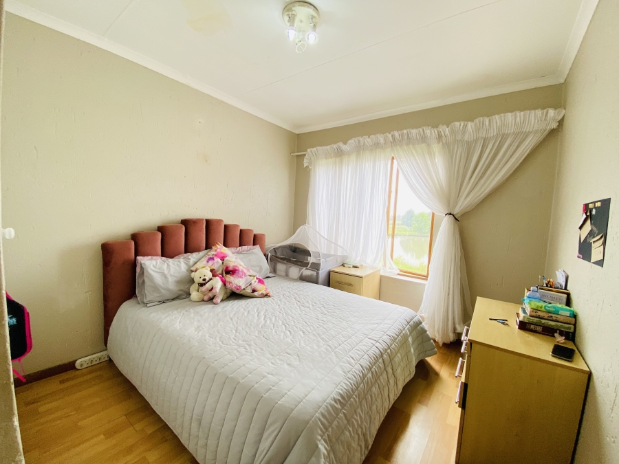 1 Bedroom Property for Sale in Helderwyk Gauteng