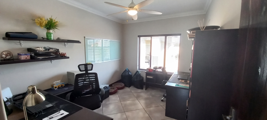 5 Bedroom Property for Sale in Savannah Country Estate Gauteng