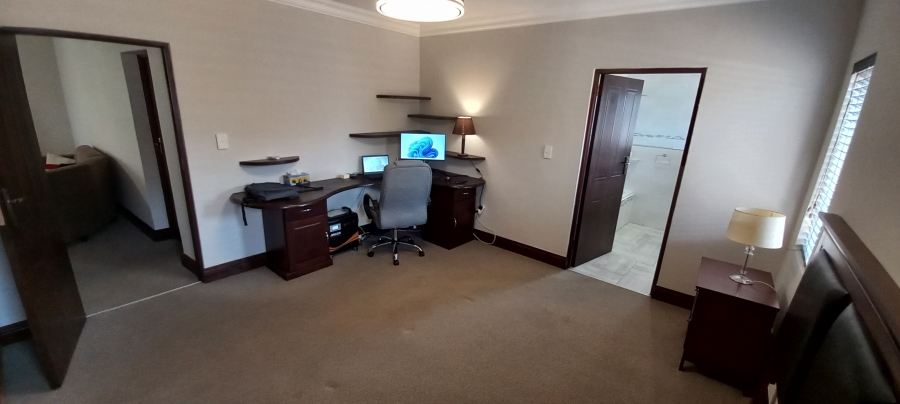 5 Bedroom Property for Sale in Savannah Country Estate Gauteng