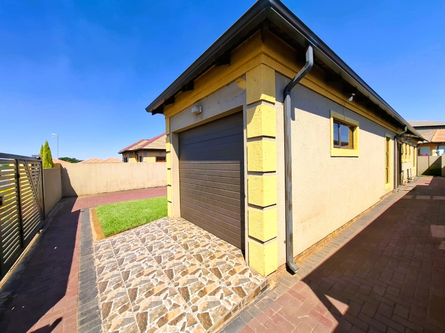 3 Bedroom Property for Sale in Vanderbijlpark CE 4 Gauteng