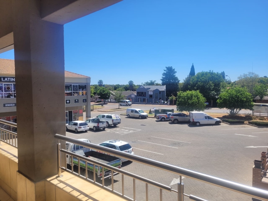 To Let commercial Property for Rent in Pierre Van Ryneveld Gauteng