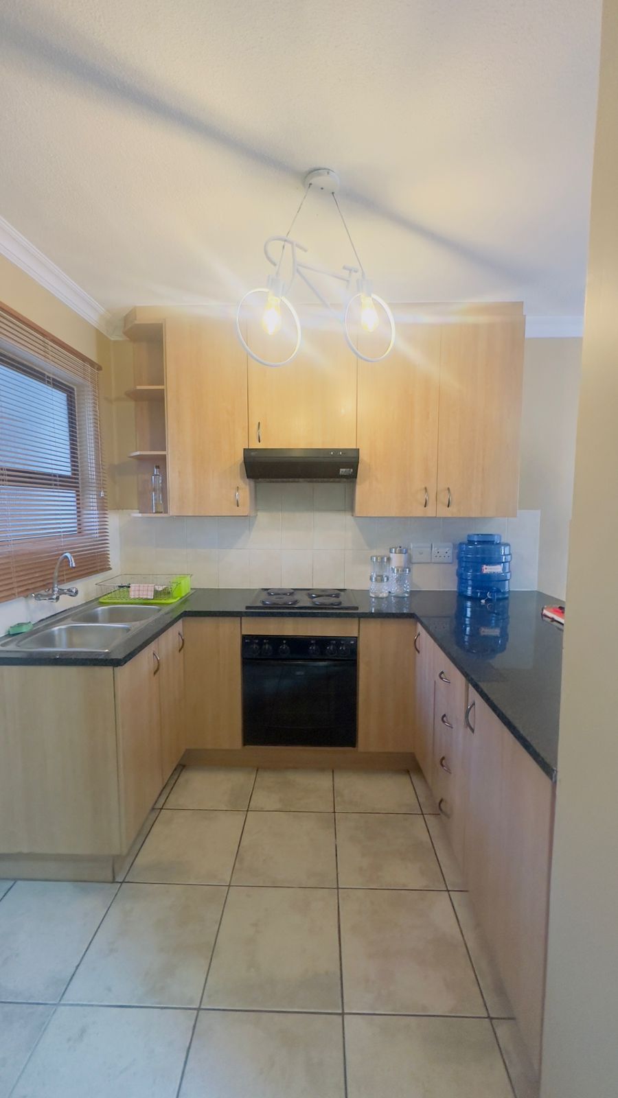 To Let 2 Bedroom Property for Rent in Halfway House Gauteng