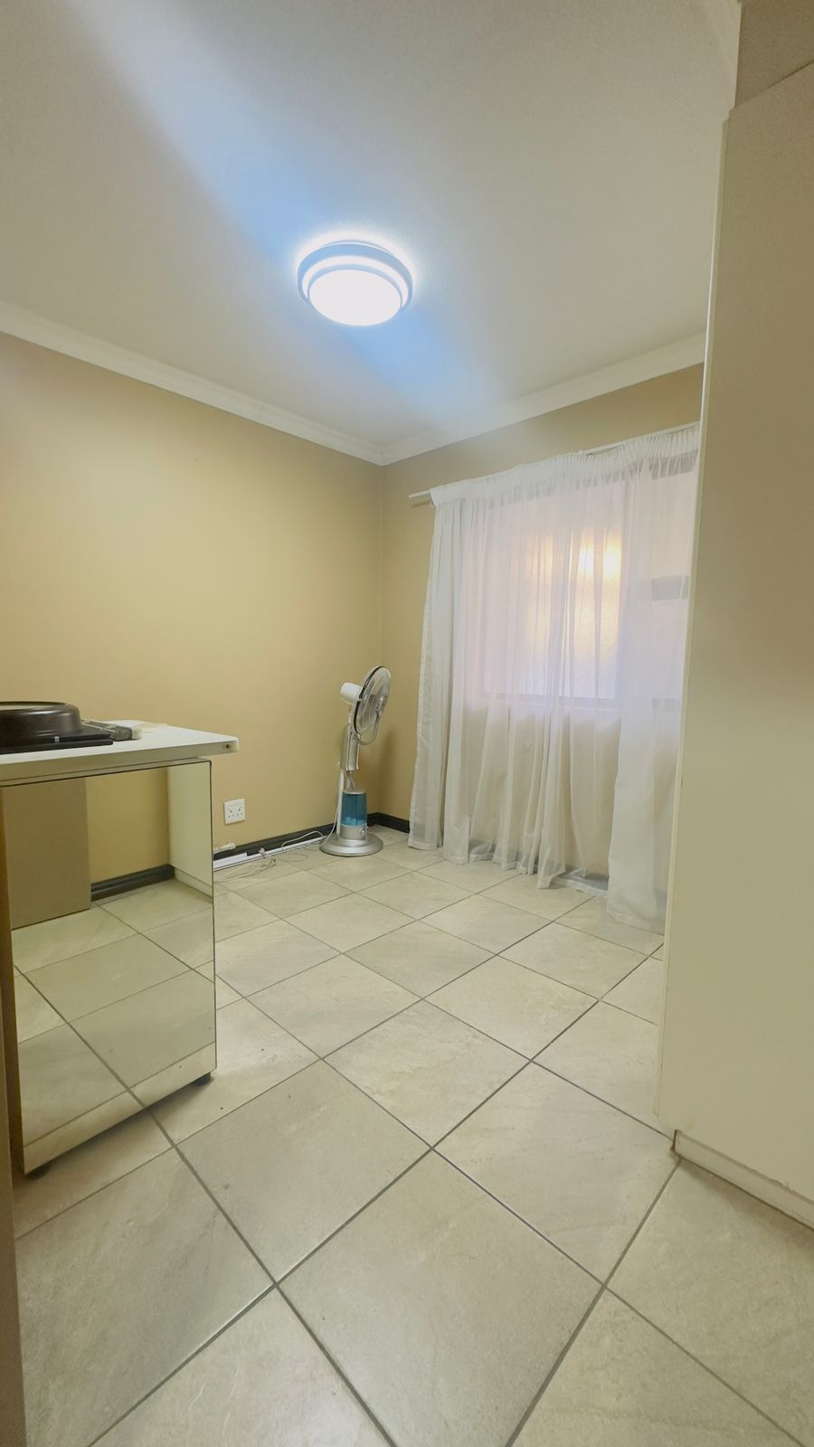 To Let 2 Bedroom Property for Rent in Halfway House Gauteng