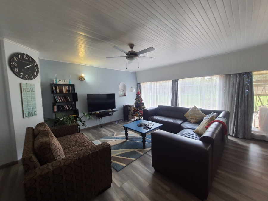 4 Bedroom Property for Sale in Stefano Park Gauteng