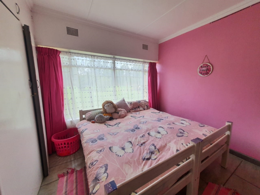 4 Bedroom Property for Sale in Stefano Park Gauteng