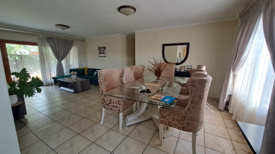 3 Bedroom Property for Sale in Country View Gauteng
