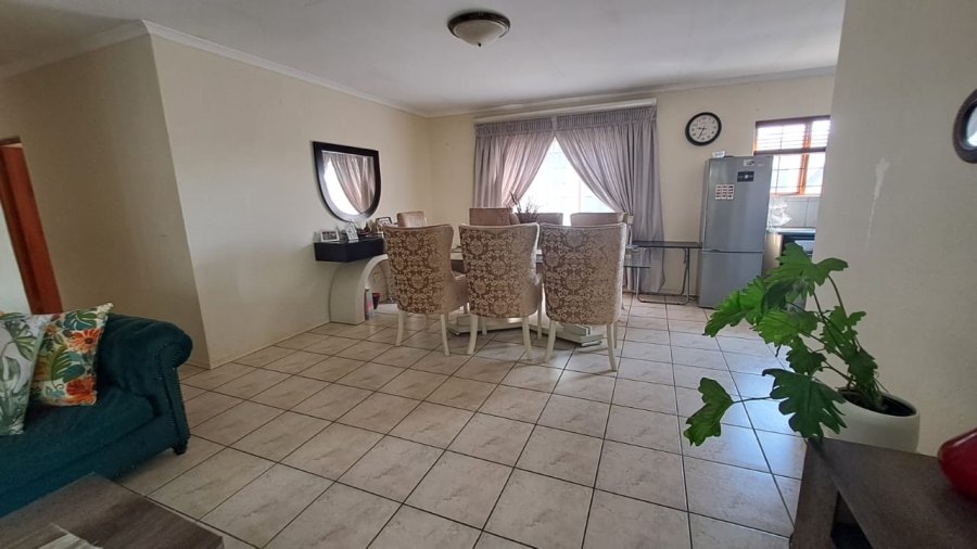 3 Bedroom Property for Sale in Country View Gauteng