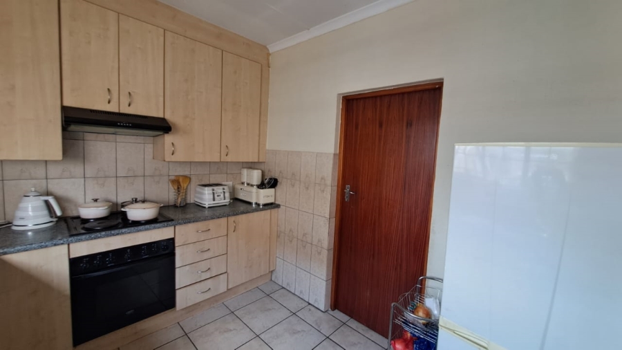 3 Bedroom Property for Sale in Country View Gauteng