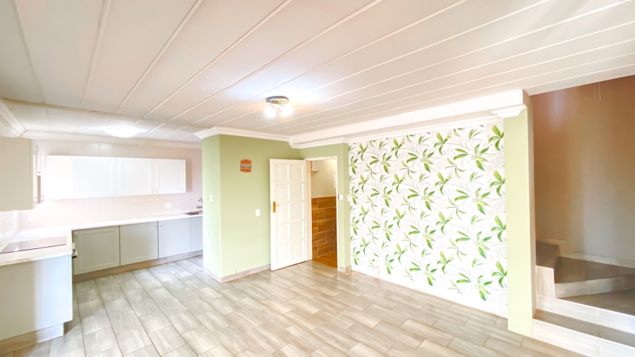 3 Bedroom Property for Sale in La Montagne Gauteng