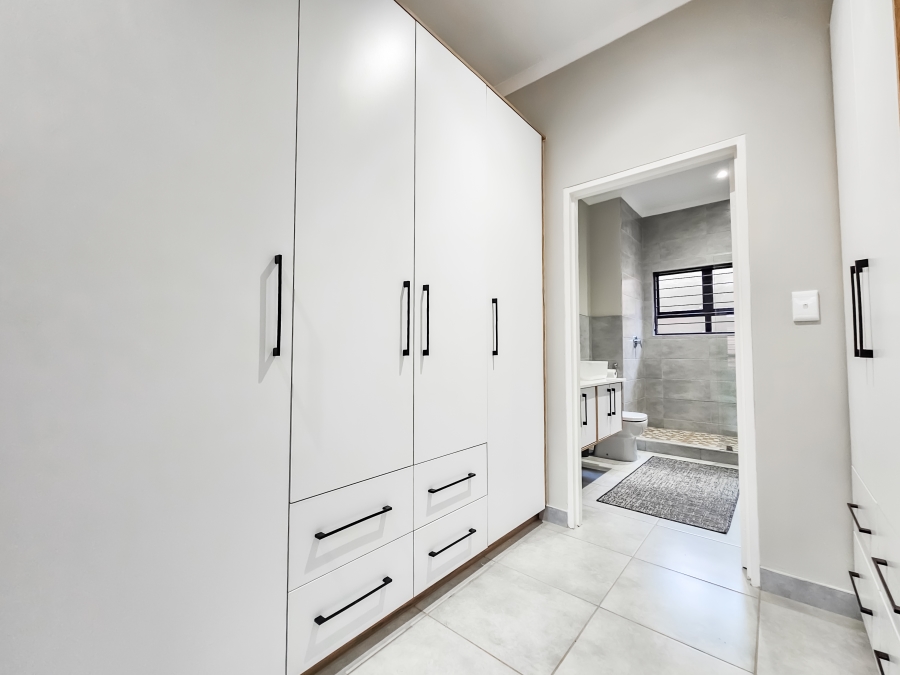 3 Bedroom Property for Sale in Olympus AH Gauteng