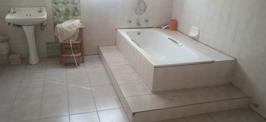 2 Bedroom Property for Sale in Homestead Apple Orchards Gauteng