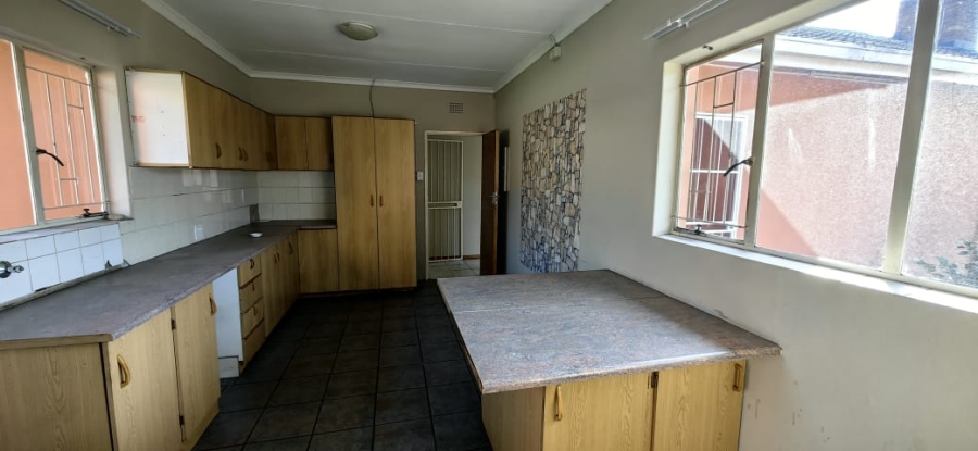 3 Bedroom Property for Sale in Vanderbijlpark SE 6 Gauteng