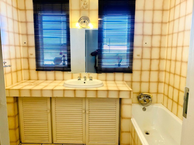 5 Bedroom Property for Sale in Jordaan Park Gauteng