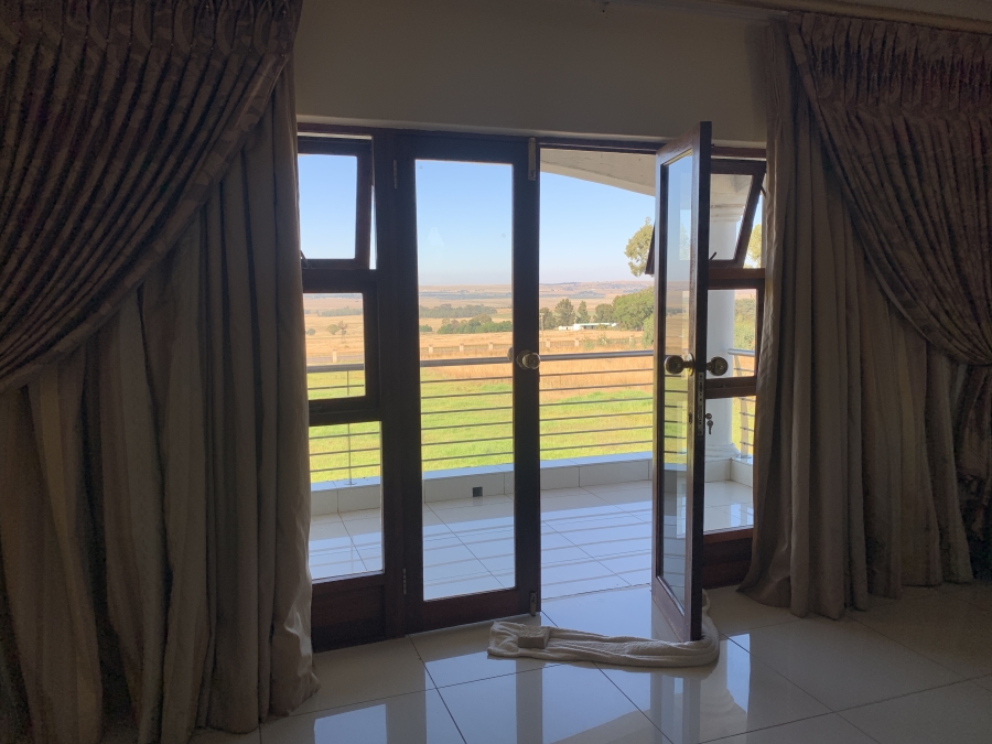 4 Bedroom Property for Sale in Vaalbank Gauteng