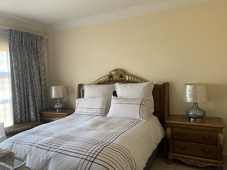 4 Bedroom Property for Sale in Vaalbank Gauteng