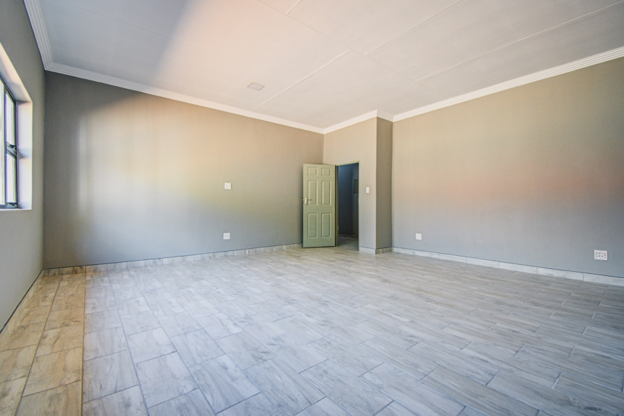 8 Bedroom Property for Sale in Klopperpark Gauteng