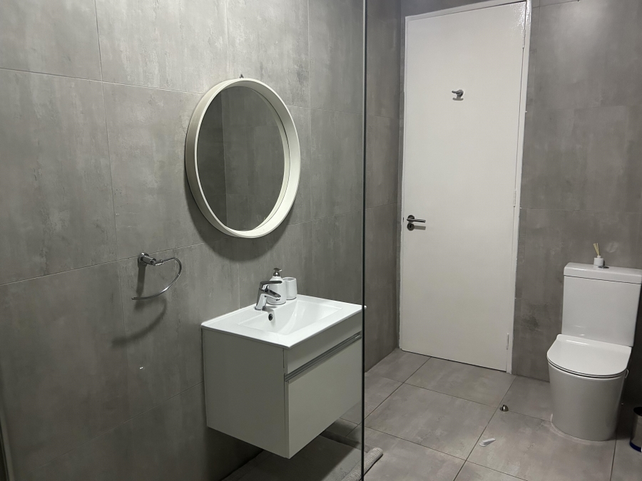 1 Bedroom Property for Sale in Greenside Gauteng