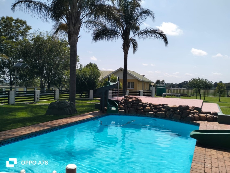 4 Bedroom Property for Sale in Eland Small Gauteng