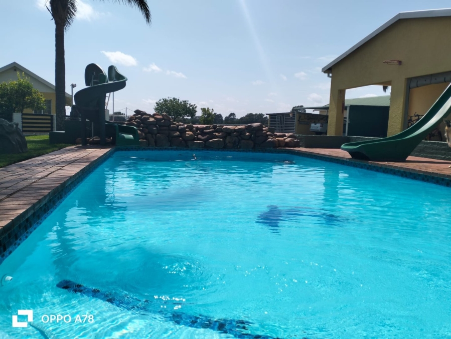 4 Bedroom Property for Sale in Eland Small Gauteng