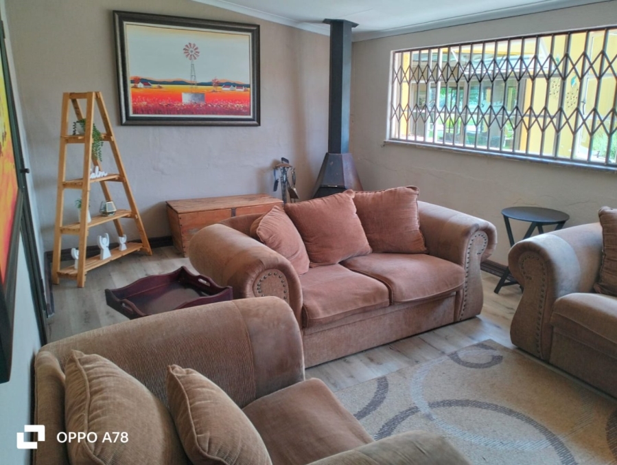 4 Bedroom Property for Sale in Eland Small Gauteng