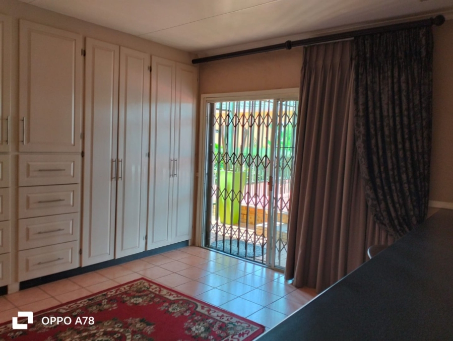 4 Bedroom Property for Sale in Eland Small Gauteng