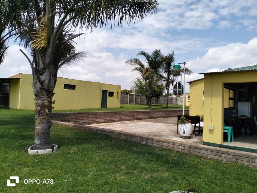 4 Bedroom Property for Sale in Eland Small Gauteng