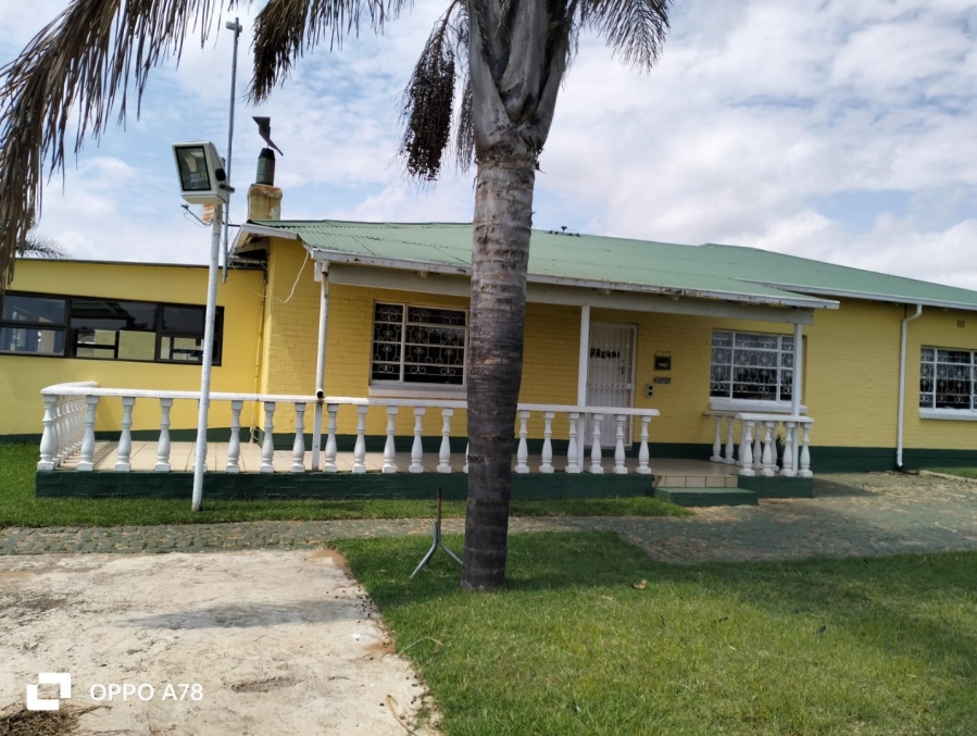 4 Bedroom Property for Sale in Eland Small Gauteng