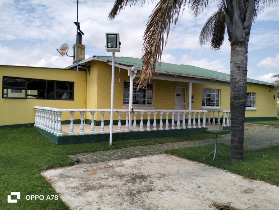 4 Bedroom Property for Sale in Eland Small Gauteng