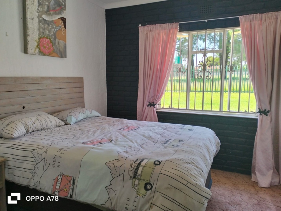 4 Bedroom Property for Sale in Eland Small Gauteng