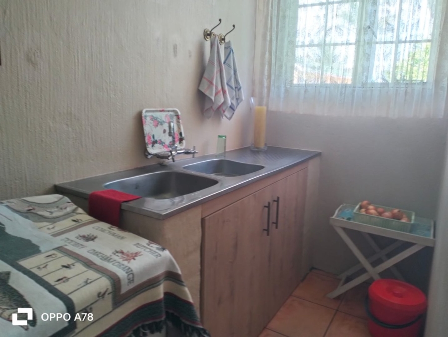 4 Bedroom Property for Sale in Eland Small Gauteng