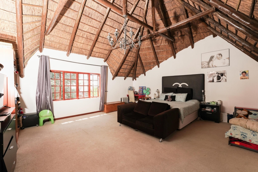 3 Bedroom Property for Sale in Buccleuch Gauteng