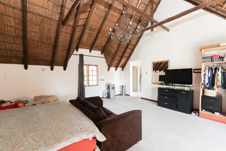 3 Bedroom Property for Sale in Buccleuch Gauteng