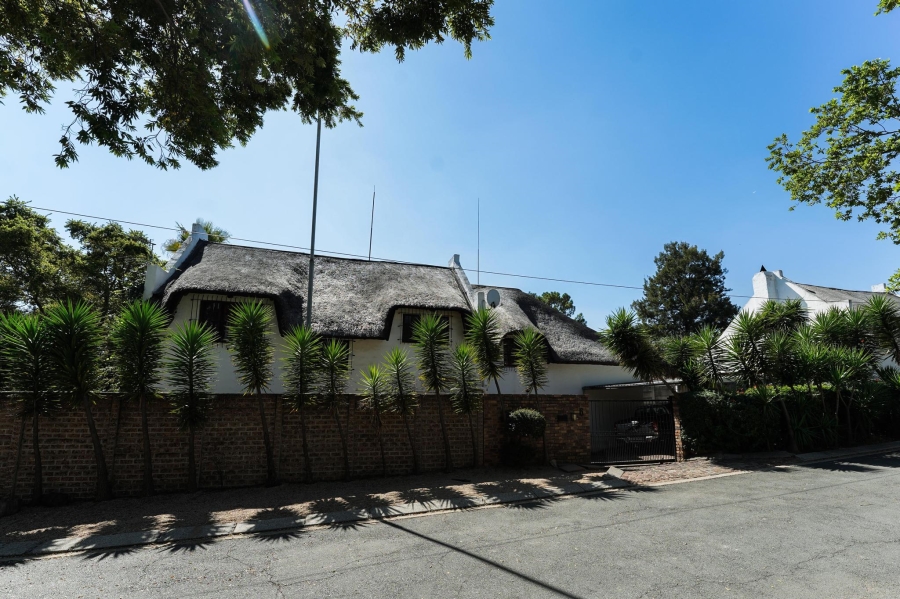 3 Bedroom Property for Sale in Buccleuch Gauteng