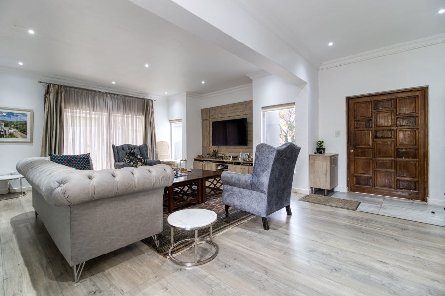 6 Bedroom Property for Sale in Houghton Estate Gauteng