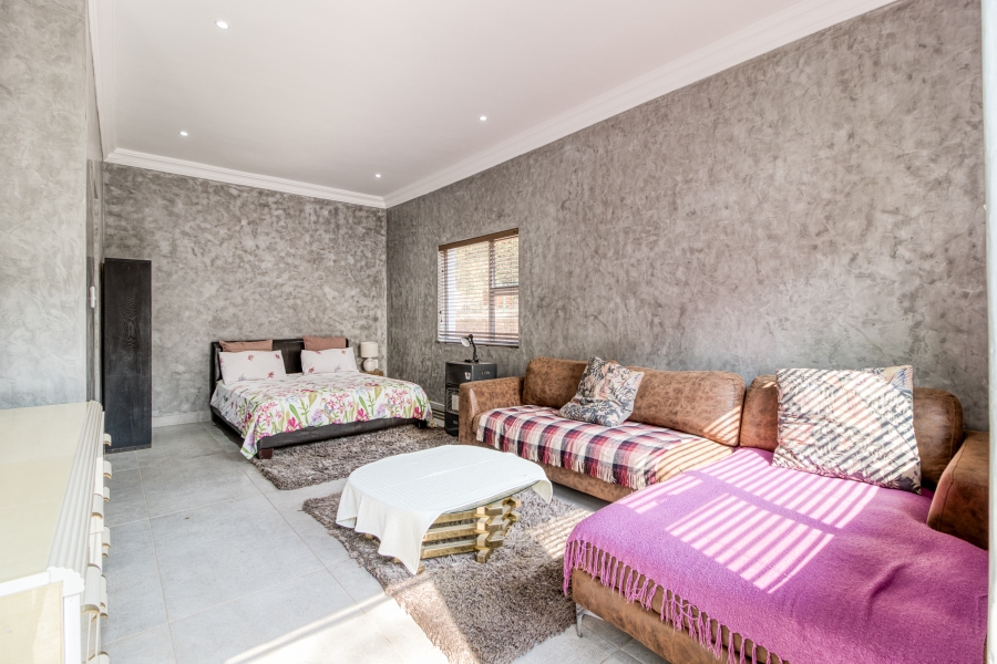 6 Bedroom Property for Sale in Houghton Estate Gauteng