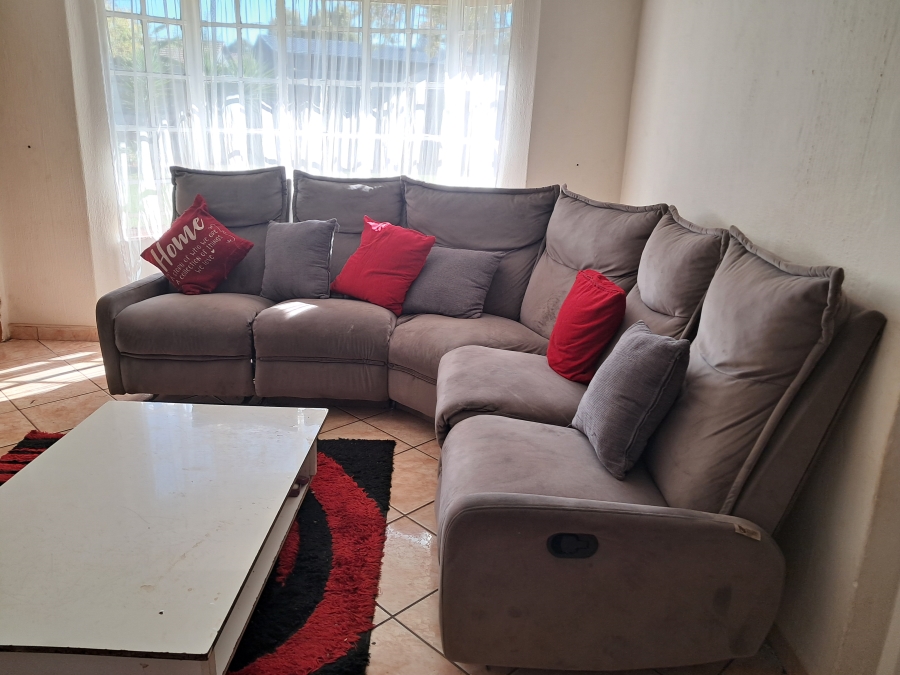 3 Bedroom Property for Sale in Leachville Gauteng