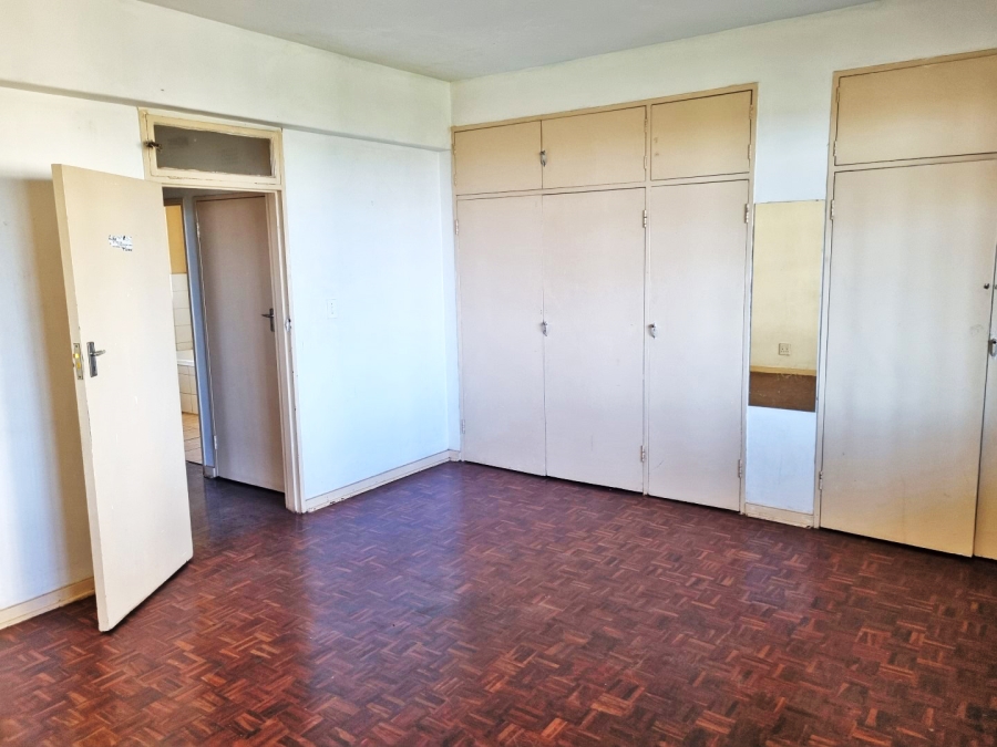 2 Bedroom Property for Sale in Yeoville Gauteng