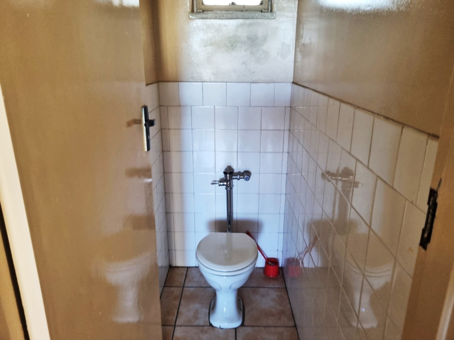 2 Bedroom Property for Sale in Yeoville Gauteng