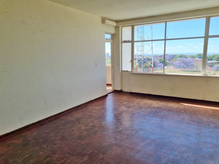 1 Bedroom Property for Sale in Yeoville Gauteng