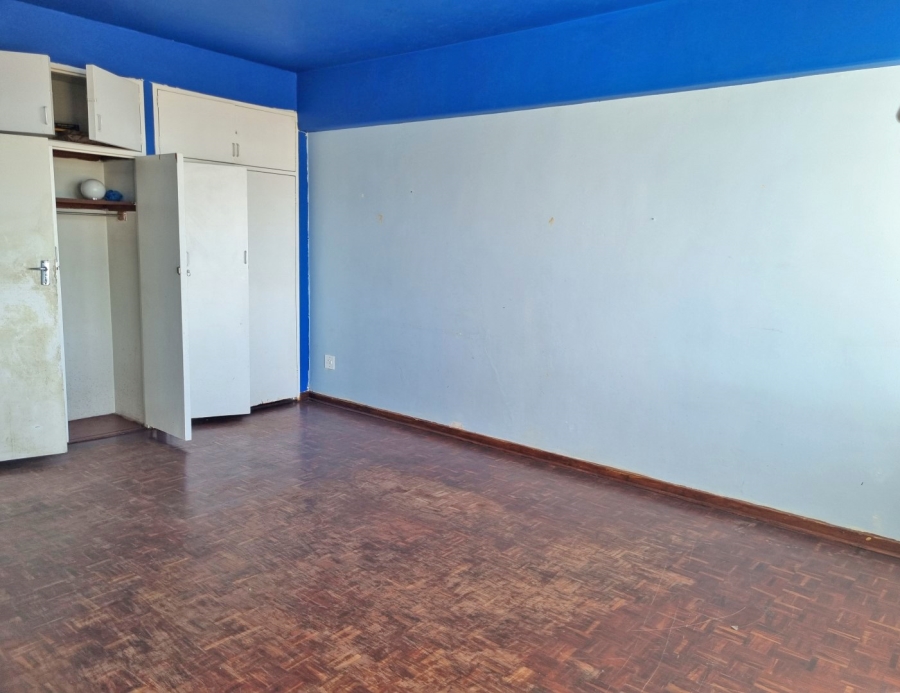 1 Bedroom Property for Sale in Yeoville Gauteng