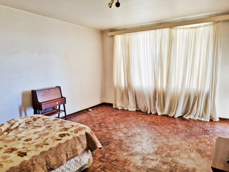 1 Bedroom Property for Sale in Yeoville Gauteng