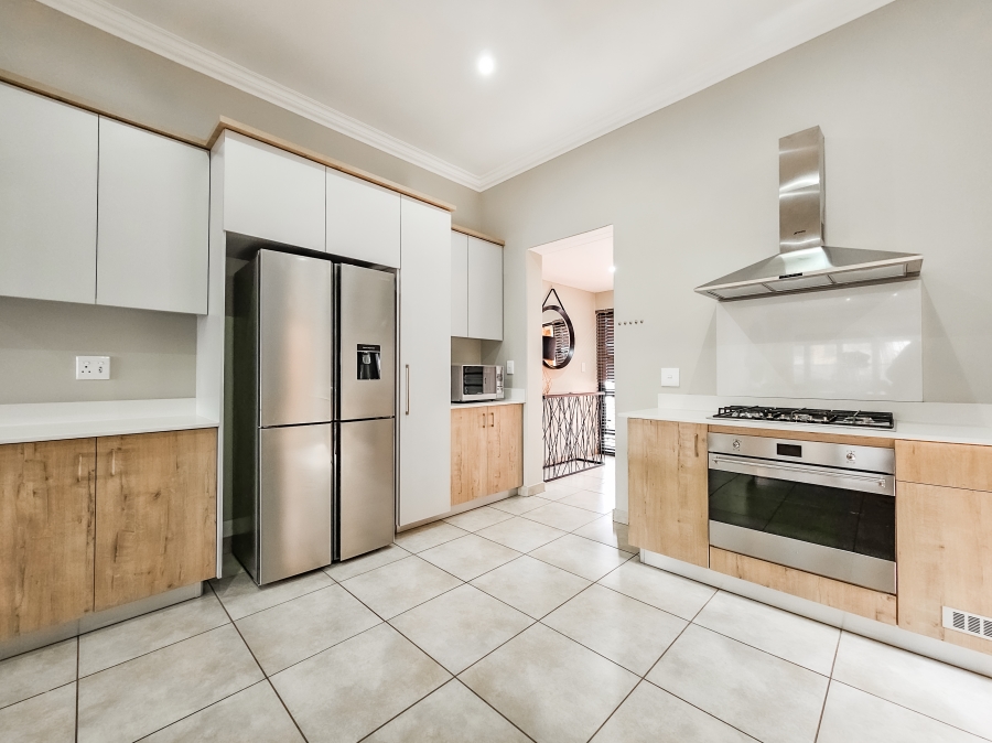 3 Bedroom Property for Sale in Six Fountains Residential Estate Gauteng