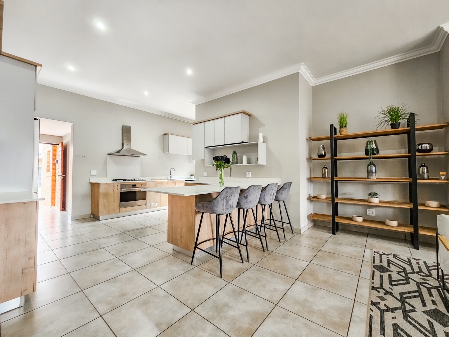 3 Bedroom Property for Sale in Six Fountains Residential Estate Gauteng