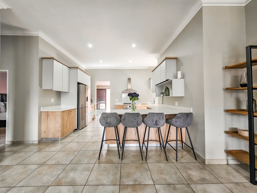 3 Bedroom Property for Sale in Six Fountains Residential Estate Gauteng