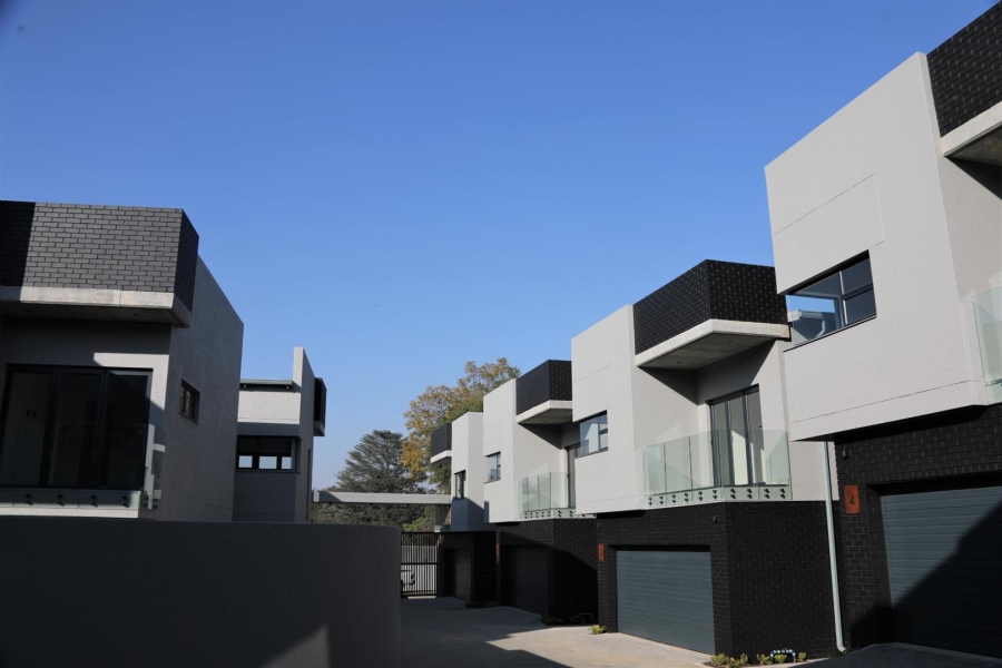 4 Bedroom Property for Sale in Bryanston Gauteng