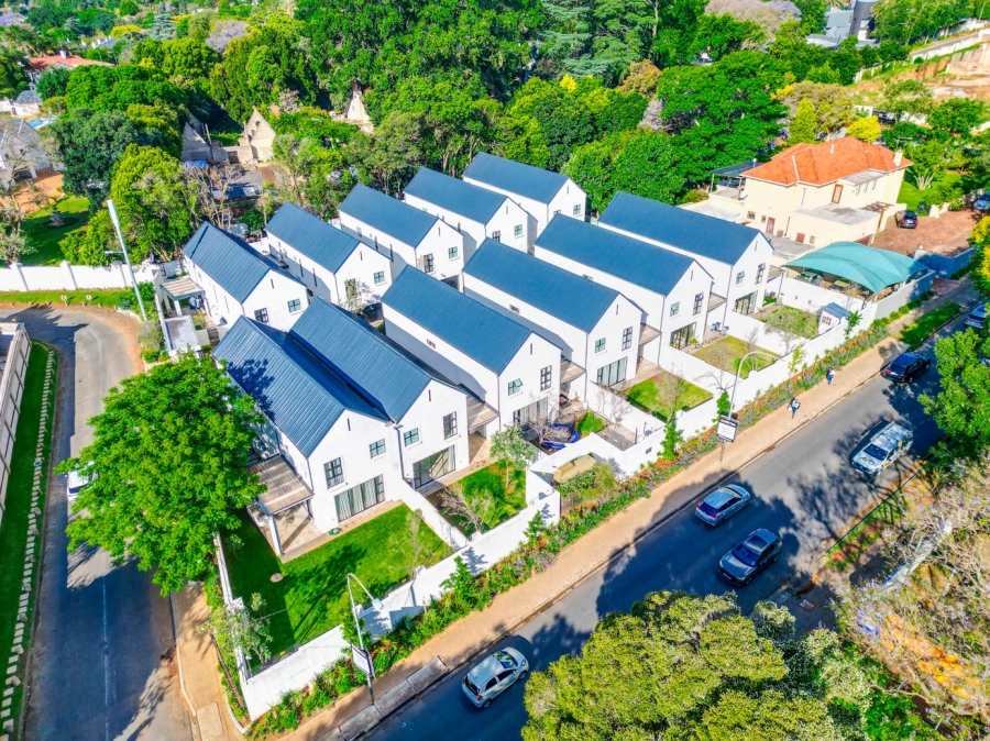 3 Bedroom Property for Sale in Dunkeld Gauteng